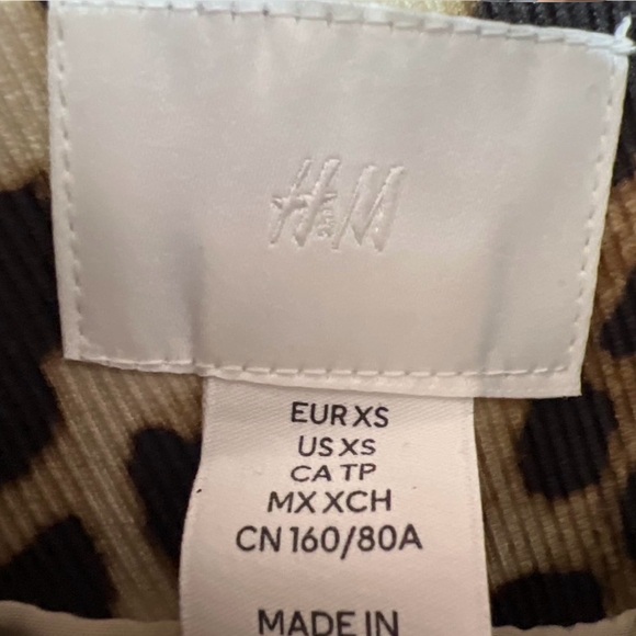 H&M Leopard Print Set - Picture 4 of 6